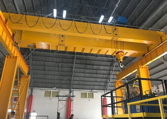OEM ODM IP55 IP65 두배 도리 천장 주행용 기중기 캐빈 10 톤 테이프 종단 크레인 제어
